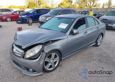 2010 Mercedes-Benz C 300 Luxury 4Matic/Sport 4Matic from USA, damaged, VIN WDDGF8BB8AF470825